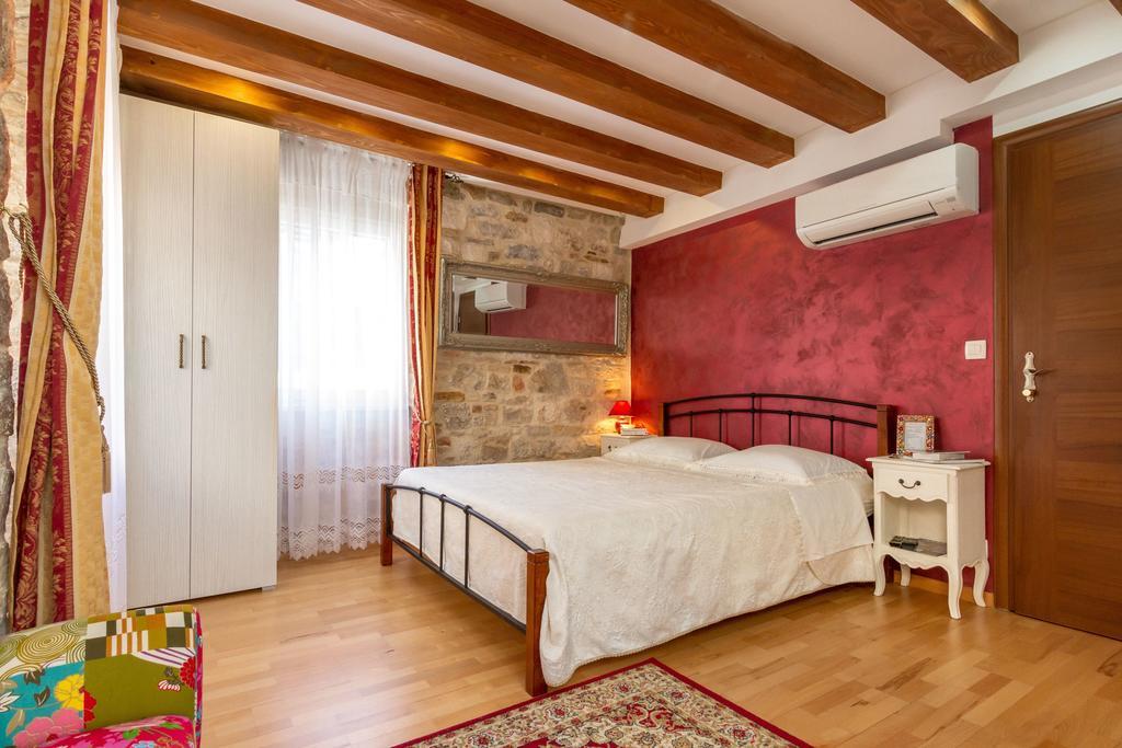 Studios Aurelia Palace Split Zimmer foto